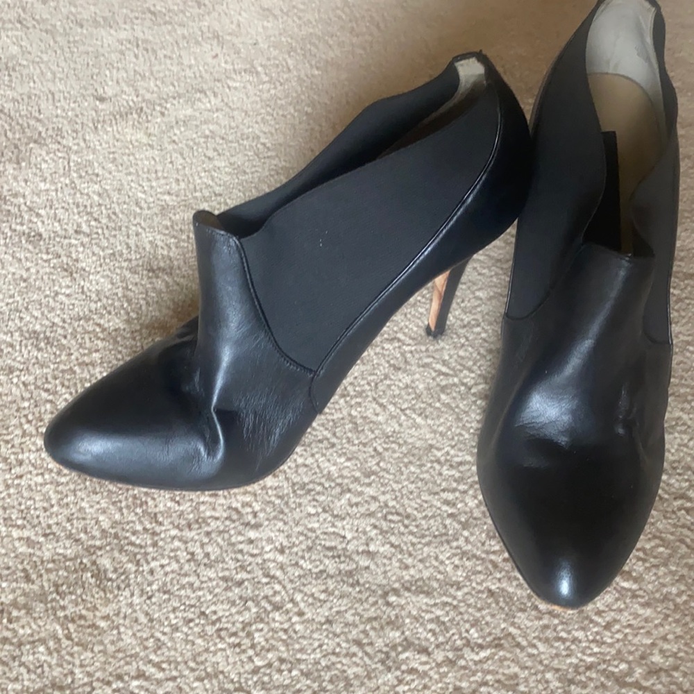 Steven by Steve Madden sexy ankle boots